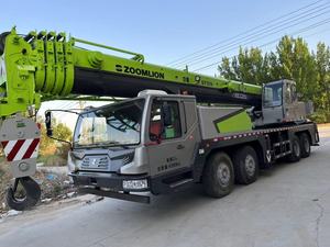 Camión con Grúa Zoomlion de 50 Toneladas Usado, Económico, para Proyectos de Construcción - Product Image 2