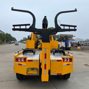 Mini-camion de dépannage 4x2 avec grue et élévateur sous châssis, véhicule de récupération de 3 tonnes pour le sauvetage en cas d'accident - Product Image 6