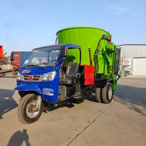 Máquina Autopropulsada para Esparcir Alimento, Máquina de Alimentación para Ganado, Uso Agrícola - Product Image 3