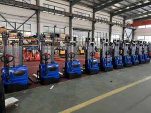 Transpaleta hidráulica eléctrica del contrapeso de Everlift 1.5ton 2ton con altura de elevación de 3 metros - Product Image 4