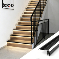 Profil de marche d'escalier en aluminium durable, antidérapant, avec éclairage LED haut et bas, 80x32mm, pour cinéma, vente en gros