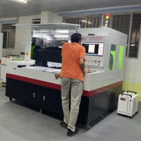 Mesin Pemotong Laser Kaca 100W untuk Layar Ponsel LED Jam Tangan Mesin Pemotong Laser Picosecond Safir