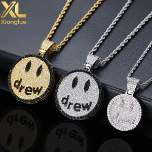 Hot Sale Hip Hop Rapper Jewelry Valentine's Day Gift <b>Iced</b> <b>Out</b> Smile Face Round Drew Pendant Necklace for Couple - Product Image 4