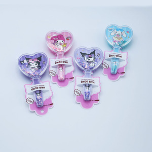 Spazzola per Capelli a Forma di Cuore con Cuscino d'Aria in Plastica Trasparente, Design Cartoonesco per Bambini, 15-20CM, Confezione in Cartoncino - Product Image 3