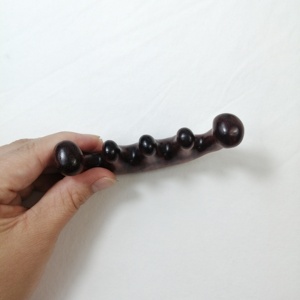 Pettine per massaggio in legno per terapia di massaggio del cuoio capelluto della testa del canale meridiano nessun pettine in legno di sandalo verde statico - Product Image 4