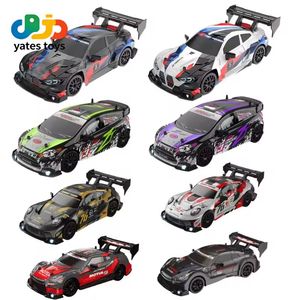 Gran Oferta de <span class=keywords><strong>Amazon</strong></span>: Auto de Carreras a Control Remoto de Alta Velocidad, Mini Auto de Derrape con Control Remoto de 2.4G, Juguete Giratorio de 360 Grados para Niños, Material Metálico Resistente - Product Image 1