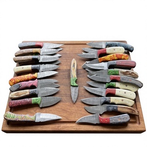 Couteau à lame fixe en acier Damas avec manche coloré, personnalisable, pour la chasse, le camping et la survie - Product Image 1