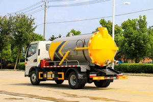 Nuevo Camión Cisterna de Vacío de 5000L para Diésel Euro 6 4x2 con Función de Tubería de Recuperación Manual para Transporte de Aguas Residuales Industriales - Product Image 4