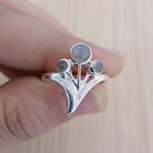 Anillo de estilo bohemio de Plata de Ley 925 hecho a mano, ajuste de bisel de piedras preciosas de labradorita Natural, joyería de boda fina para mujer, a granel - Product Image 1