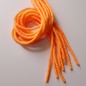 Cuentas de Arcilla Polimérica en Forma de Corazón de Alta Calidad, 5 mm, Coloridas, Kits de Joyería DIY, Pulseras para Niños, 330-350/1 Hilo, Exportador de la India - Product Image 1