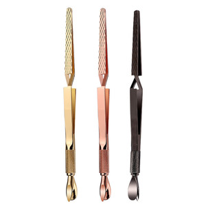 Venta al por mayor de fábrica de nuevos cortaúñas de acero multifuncionales de doble punta para extensión y modelado de uñas de gel UV - Product Image 4