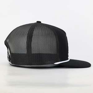 Gorra Trucker de Malla de Algodón de 5 Paneles al por Mayor BSCI con Cuerda y Bordado Deportivo para Exteriores, Logotipo Personalizado, Rayas a la Moda - Product Image 5