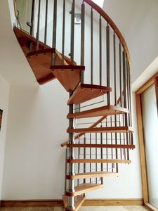 <span class=keywords><strong>Escalera</strong></span> en Espiral Interior de Acero Galvanizado con Estructura de <span class=keywords><strong>Viga</strong></span> <span class=keywords><strong>Central</strong></span> para Espacios Pequeños, al Mejor <span class=keywords><strong>Precio</strong></span> de Fábrica Prima - Product Image 2