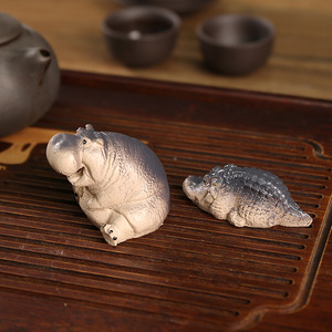 Figura de Cocodrilo de Resina Master Gu 7313B, Decoración para Mesa de Té, Regalo - Product Image 2