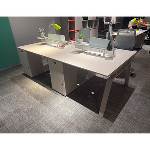 Điều hành thương mại mô-đun <span class=keywords><strong>4</strong></span> chỗ ngồi bàn phân vùng bàn làm việc văn phòng hiện đại với bảng chia - Product Image 4