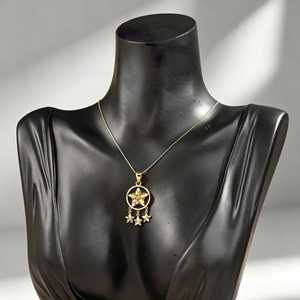 Collana con Pendente a Stella in Oro 18K da Donna PCX, Stile Arabia Saudita, Ciondolo Delicato con Nappa, Regalo di Fidanzamento, Gioielli Raffinati AU750 - Product Image 1