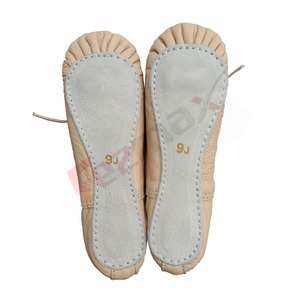 Zapatillas de Ballet con Suela de Cuero Genuino de Primera Calidad, Pantuflas Suaves con Forro de Algodón de FEZMAX - Product Image 1