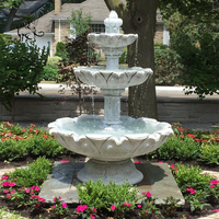 Fontaine d'eau en pierre naturelle sculptée à la main pour la cour de la villa BLVE, élégante fontaine de jardin en marbre blanc à 4 niveaux