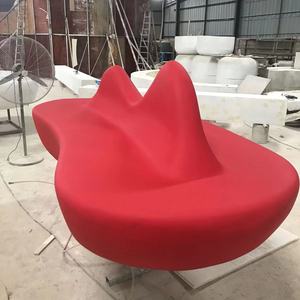 Juego de Mesa y Sillas de Fibra de Vidrio Ecológicas Hechas a Mano de Estilo Art Deco Moderno y Lujoso para Hogar, Jardín, Hotel, Uso Interior y Exterior, con Forma de Animal - Product Image 3