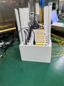 Routeur Fibre ONU ZTE GPON <span class=keywords><strong>Modem</strong></span> F609 ONT F660 V8 Équipement Réseau Optique Blanc <span class=keywords><strong>Firmware</strong></span> Anglais 1GE+3FE+1POTS+WIFI 2.4G - Product Image 3