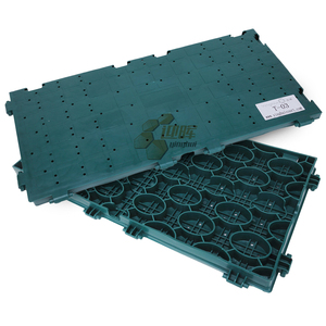 Suelo deportivo temporal al aire libre de la más alta calidad para eventos hecho de plástico PP con césped de máxima protección - Product Image 2