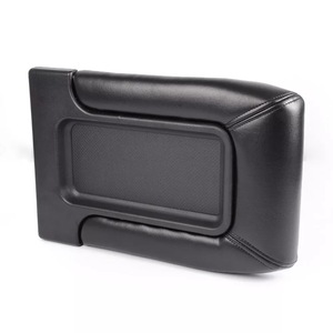 Cubierta de Reposabrazos para Consola Central de Camioneta Chevrolet, GMC, Cadillac, en Cuero Negro con Caja de Almacenamiento - Product Image 1