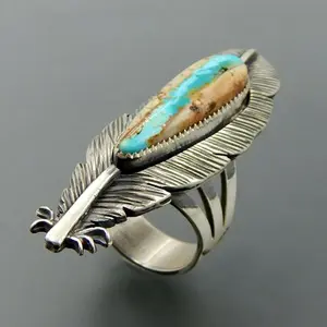 Gorgeous Navajo Stunning Feather Southwestern Ring