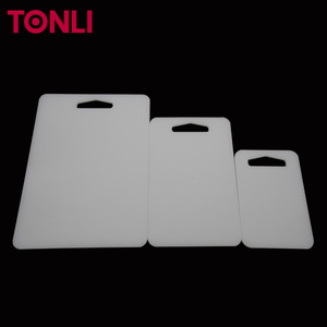 Nhựa cắt Board đầy màu sắc nhà bếp hộ gia đình đang chặt khối chất lượng cao biểu tượng tùy chỉnh dễ dàng để làm sạch cắt khối 100% <span class=keywords><strong>PE</strong></span> - Product Image 3