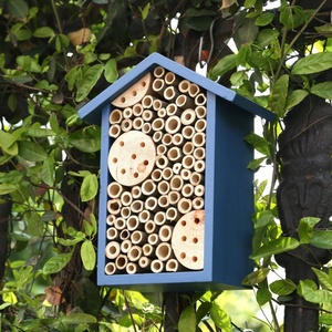 Handgemachte klassische Art natürliche hölzerne Bienen haus langlebige Garten im Freien Biene Hotel Karton abnehmbare wasch bare Marienkäfer Lace wings - Product Image 3