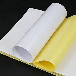 Papel estucado brillante de 80 g/m², papel glassine amarillo de 70 g/m², papel adhesivo de vinilo para etiquetas de embalaje con revestimiento - Product Image 2