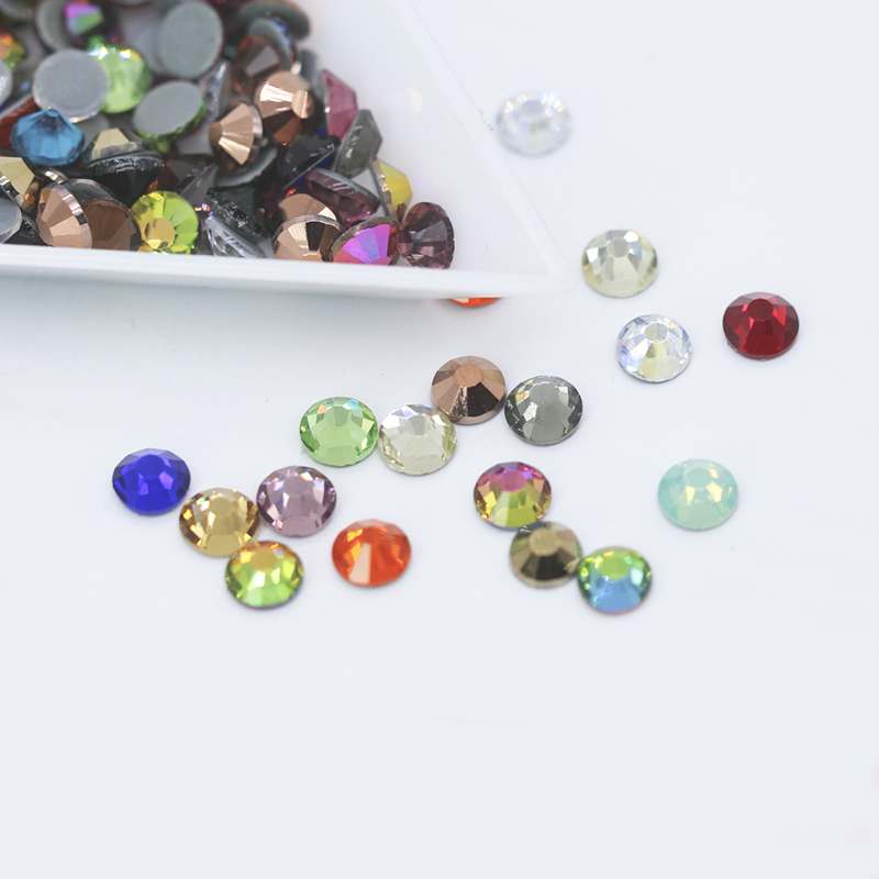 Стразы Yantuo SS 16 с горячей фиксацией оптом, украшения для свадебного платья, костюмов