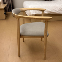 Chaise de loisirs moderne scandinave nordique avec dossier en cuir meubles de maison en bois pour ensemble de table à manger de restaurant et d'hôtel