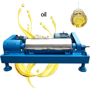 Máquina centrífuga de refinación de aceite centrífuga decantadora empujadora de tornillo horizontal - Product Image 1
