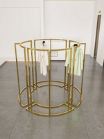 Tables d'affichage de présentoirs à vêtements en or haut de gamme Design d'affichage de magasin de tissus en acier inoxydable personnalisé Présentoir de vêtements pour femmes