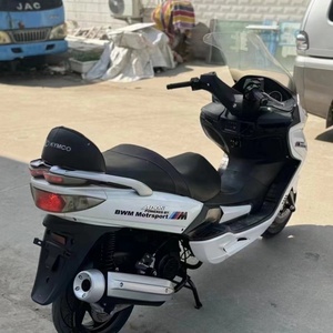 Motocicleta Scooter Usada T3 Cruiser de Gasolina con Altavoz Bluetooth Integrado, Motocicletas Deportivas Populares, Motocicleta de Calle - Product Image 6