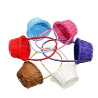 Mini Plastic PP Rattan Minimalistische Hangende Mand Handgeweven Kleurrijke Tote Basketdual-purpose opbergdecoratie Kleine mand