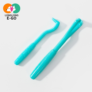Kit de nettoyage et de toilettage en plastique pour l'élimination des <span class=keywords><strong>puces</strong></span> et tiques, export en gros pour chiens et chats, nettoyage quotidien des parasites - Product Image 1