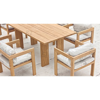 Ensemble de table et chaises de jardin en teck naturel Sigma Factory pour terrasse, restaurant, hôtel, extérieur