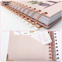 Carnet de notes hebdomadaire et quotidien à spirale personnalisé en gros 2026 2027, rose, planificateur d'objectifs avec autocollants