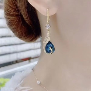 Boucles d'oreilles de luxe haut de gamme en cristal, style Danse du Phénix Neuf Cieux, élégantes et imposantes, style célébrité internet pour femmes - Product Image 3