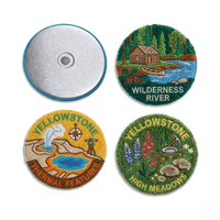 Badges personnalisés en émail chenille avec broderie, motifs paysages de montagne modernes et traditionnels, pour souvenirs et clubs
