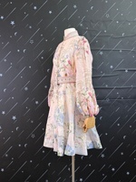 ODM/OEM Vintage Tierdruck Stehkragen Laternenärmel Gürtel Polyester A-Linie Knielang Rock Kleid Frühling