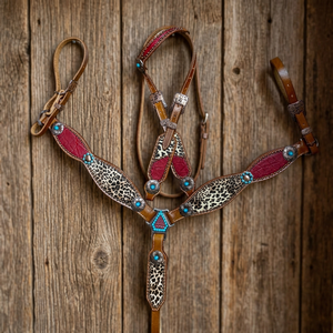 Ensemble d'équipement équestre personnalisable Barkat Overseas en cuir naturel souple rouge croco guépard, selle d'équitation légère saisonnière - Product Image 3