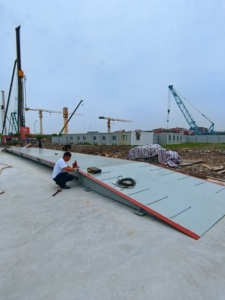 Шкала для грузовых автомобилей Changzhou YAS, 80 тонн, из нержавеющей стали, высококачественные весы, защитные ограждения, пластиковые светодиодные/ЖК-индикаторы, 0,001 г, 1 г - Product Image 6