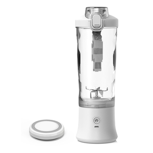 2024年型 ミニポータブル 高速ジューサー ミキサー USB充電式 野菜果物用 飲み口付き - Product Image 1