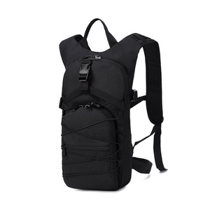 Deportes al aire libre Ciclismo Bolsa de agua 3LTPU Bolsa de agua táctica con doble hombro Cajas y bolsas de <span class=keywords><strong>bicicleta</strong></span> multifuncionales - Product Image 2