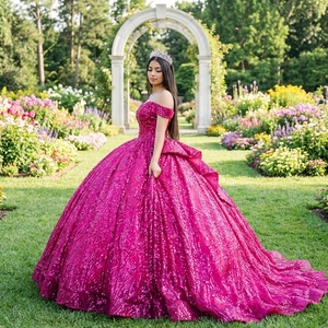 Lsmu163 Elegante Vestido de Quinceañera Fucsia con Corsé, Lentejuelas, Largo hasta el Suelo, Escote Corazón, con Cuentas y Encaje - Product Image 1