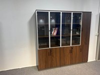 Ensemble de chaise de bureau et bureau en L avec armoire auxiliaire, en PVC, design simple et moderne, usage commercial pour bureau