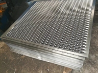 Grille de sécurité en métal perforé à dents de crocodile en aluminium Zhenyu pour escaliers antidérapants