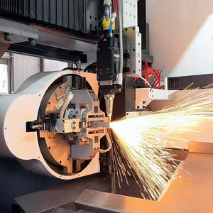 Macchina da Taglio Laser CNC per Tubi Metallici 1500W 3kW 6kW con Controllo Cypcut, Alta Produttività, 3 Assi, 6500mm - Product Image 4